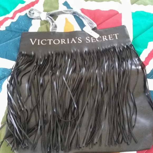 Victoria's Secret Handbags - Nwt.. Victoria's Secret tote/bag